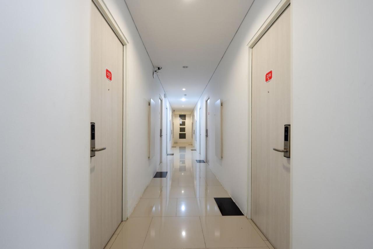 Reddoorz Plus Near Ciputra Mall Simpang Lima Семаранг Экстерьер фото